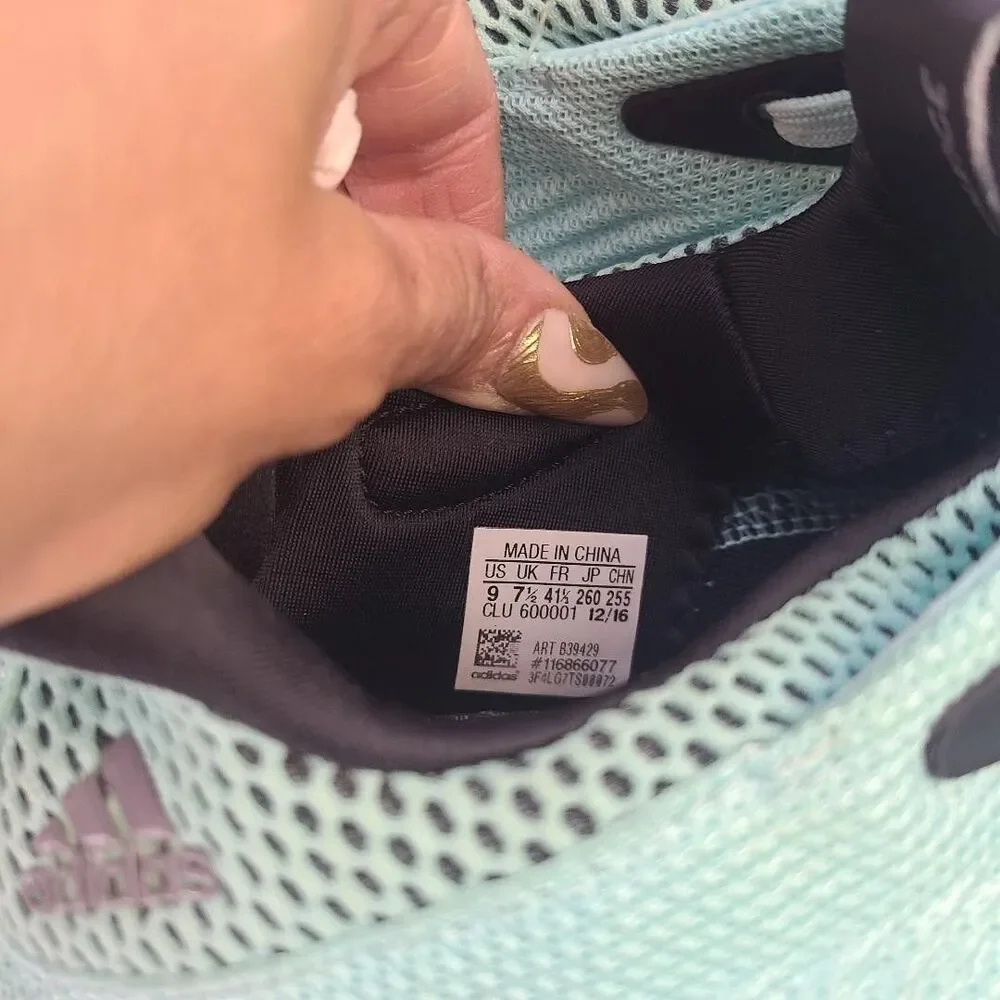 Adidas Men Sneaker Size 9
